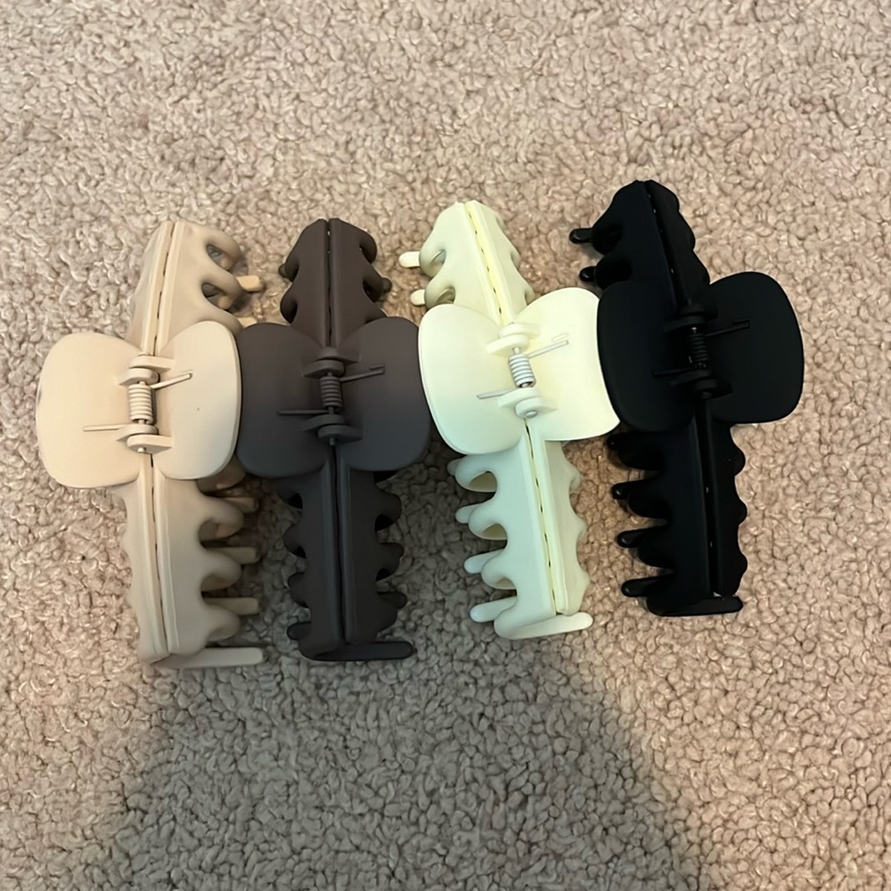 Set of 4 Claw Clips